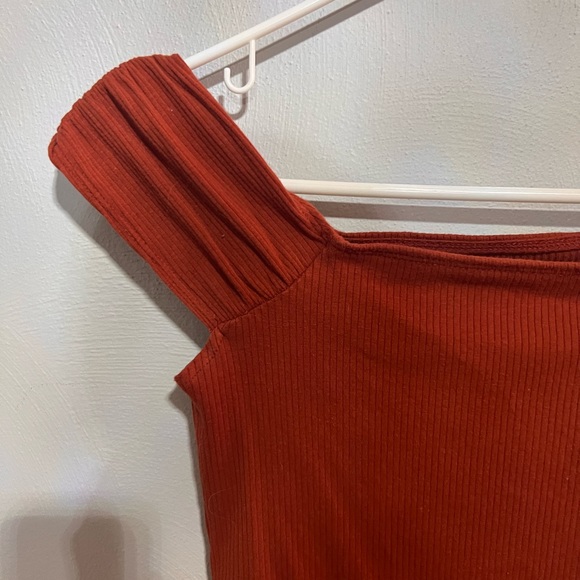 Maurice’s bodysuit - Picture 4 of 4